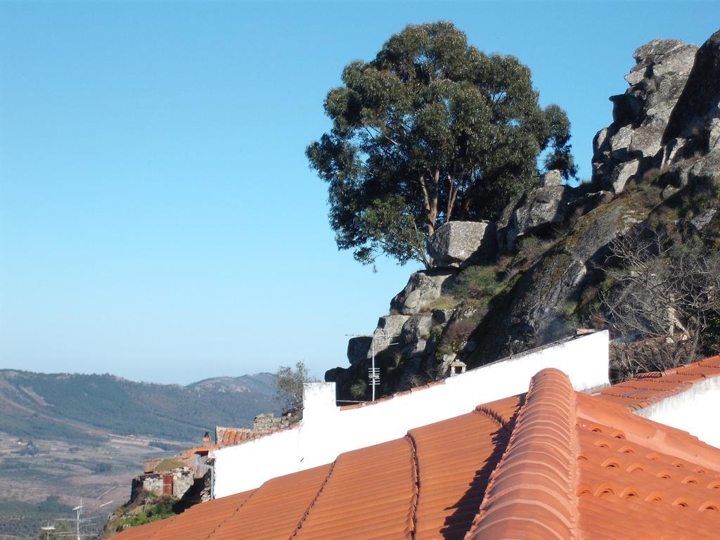 Hostal Casa Pires Mateus Monsanto Exterior foto