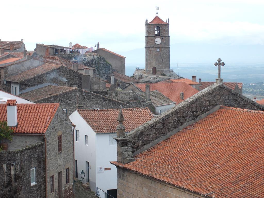 Hostal Casa Pires Mateus Monsanto Exterior foto
