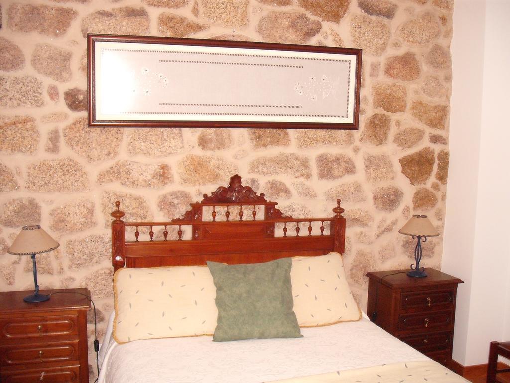 Hostal Casa Pires Mateus Monsanto Habitación foto