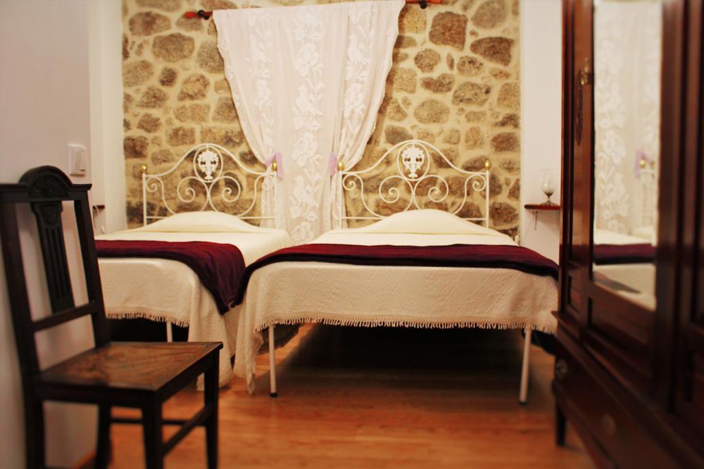 Hostal Casa Pires Mateus Monsanto Exterior foto